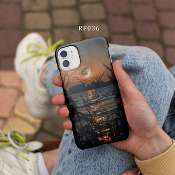 RF036 - Illustration Of A Night View On A Lake With A Full Moon --- Mobile Case