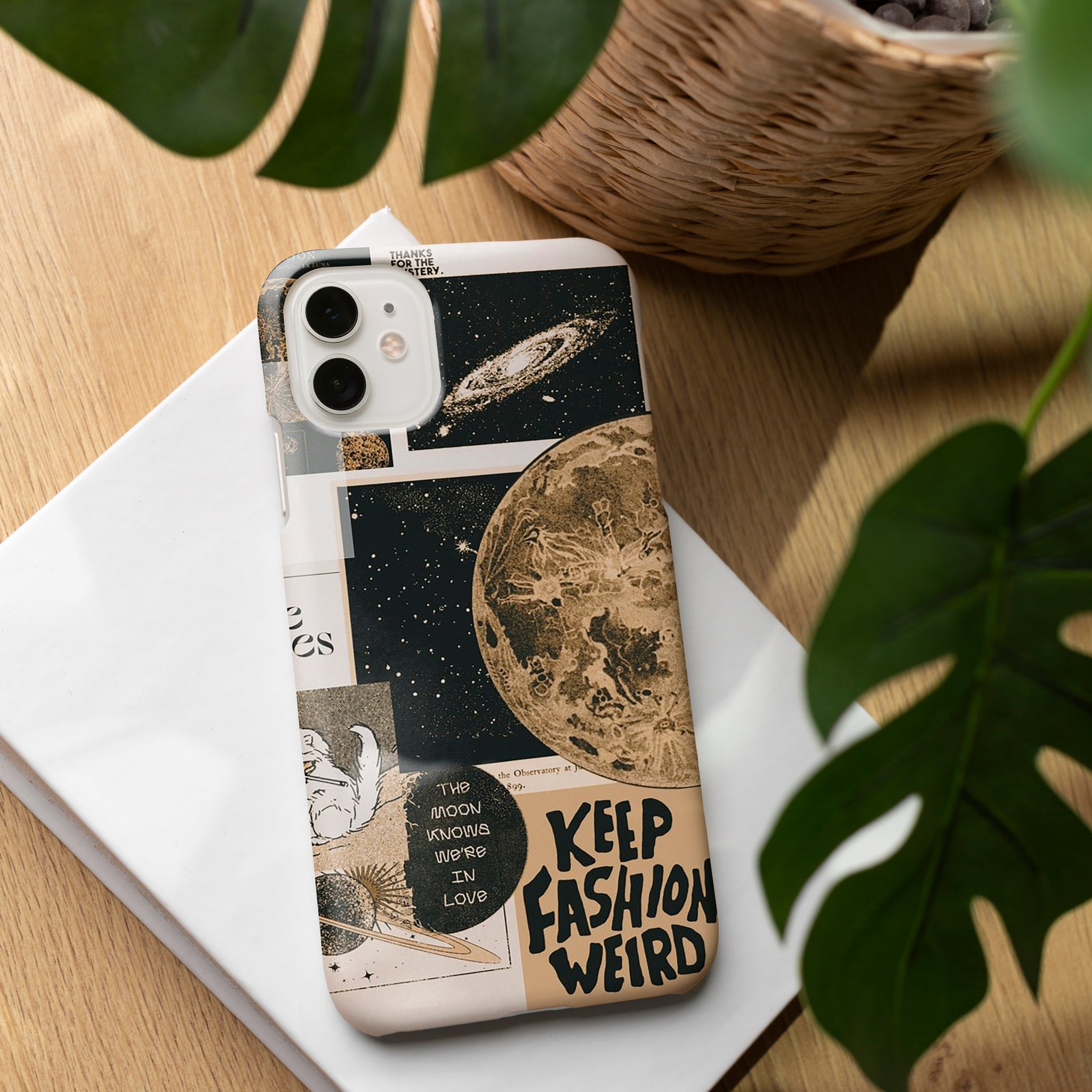AD004 - Keep Fashion Weird - Galaxy Mobile Case
