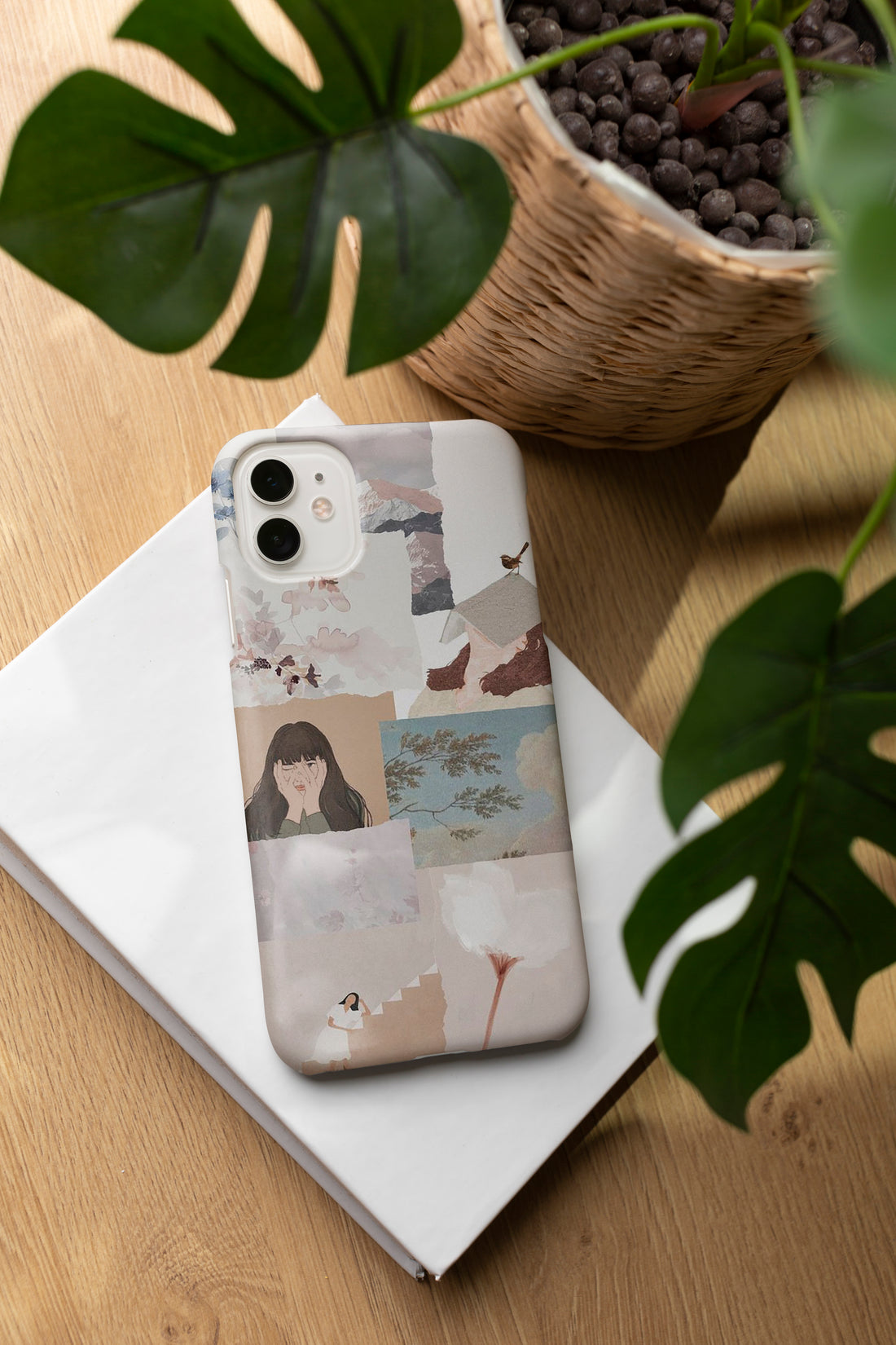 AD005 - Aesthetic Girly Cartoon - Mobile Case