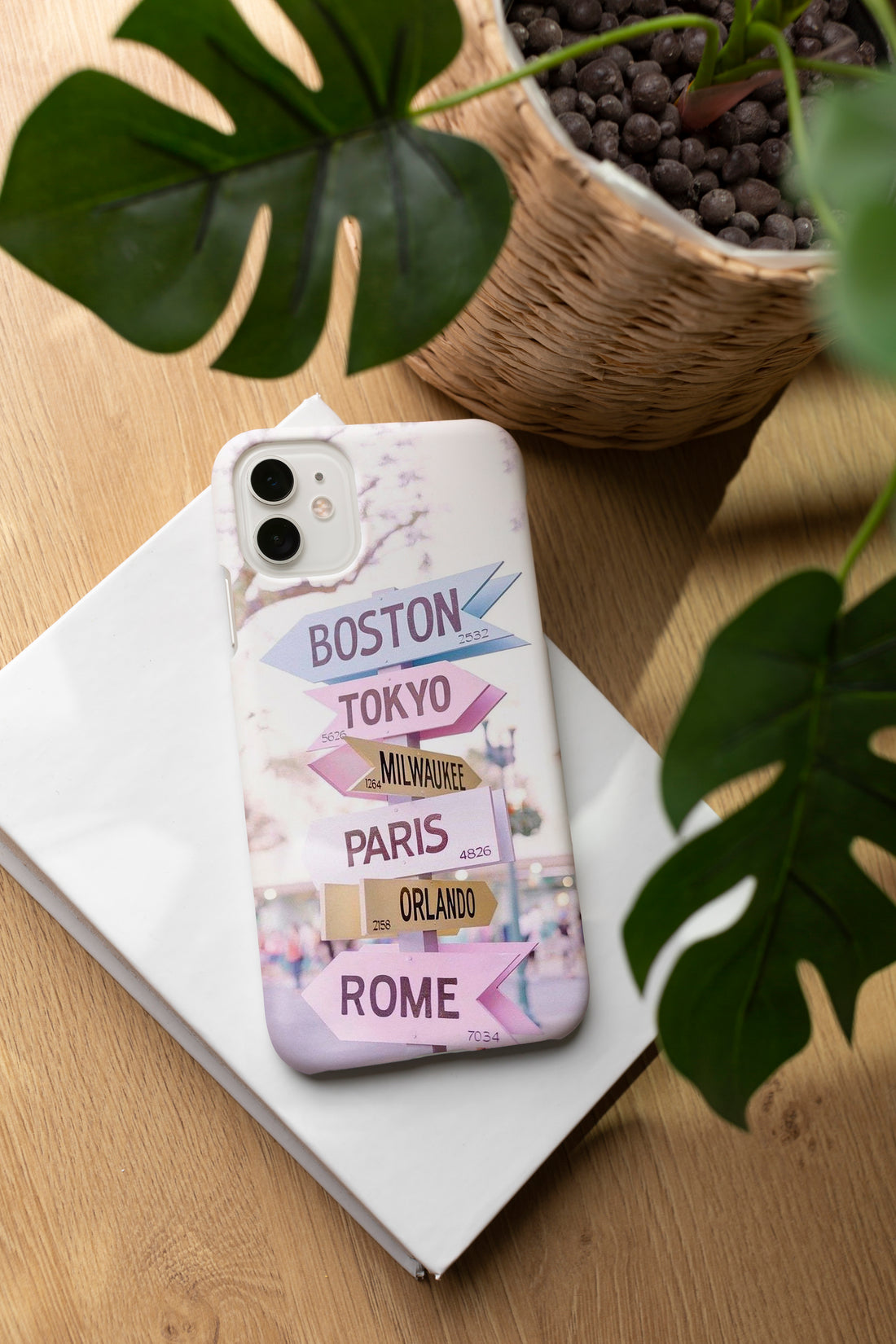 AD013 - Travel List - Mobile Case