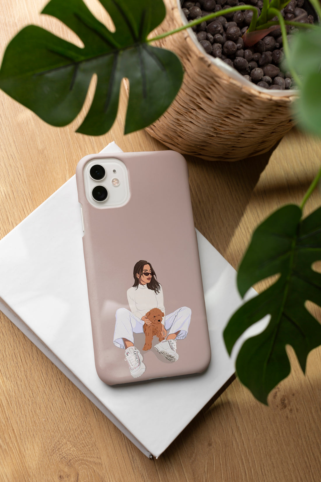 AD031 - Girly Cartoon - Aesthetic Mobile Case