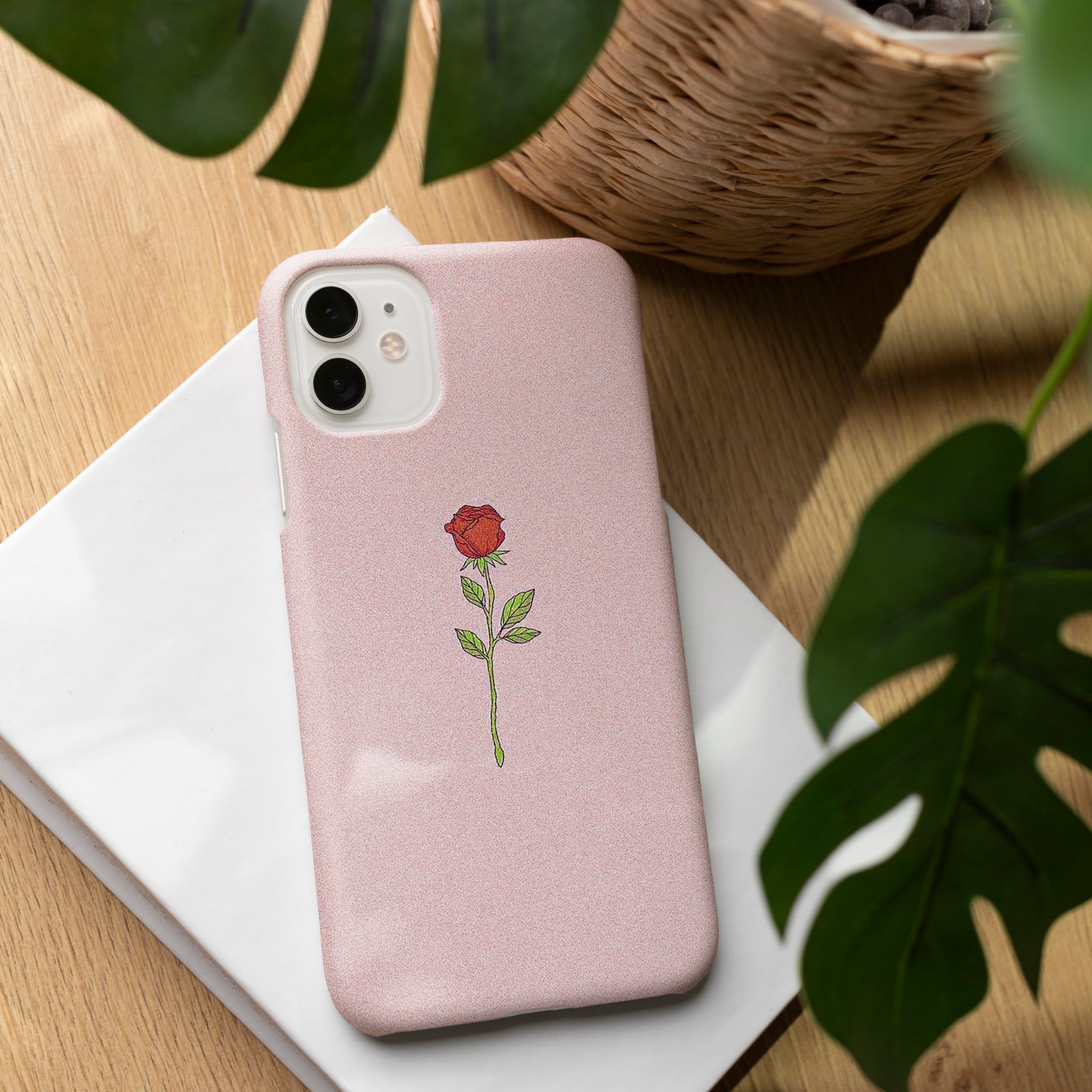 AD051 - Aesthetic - Mobile Case