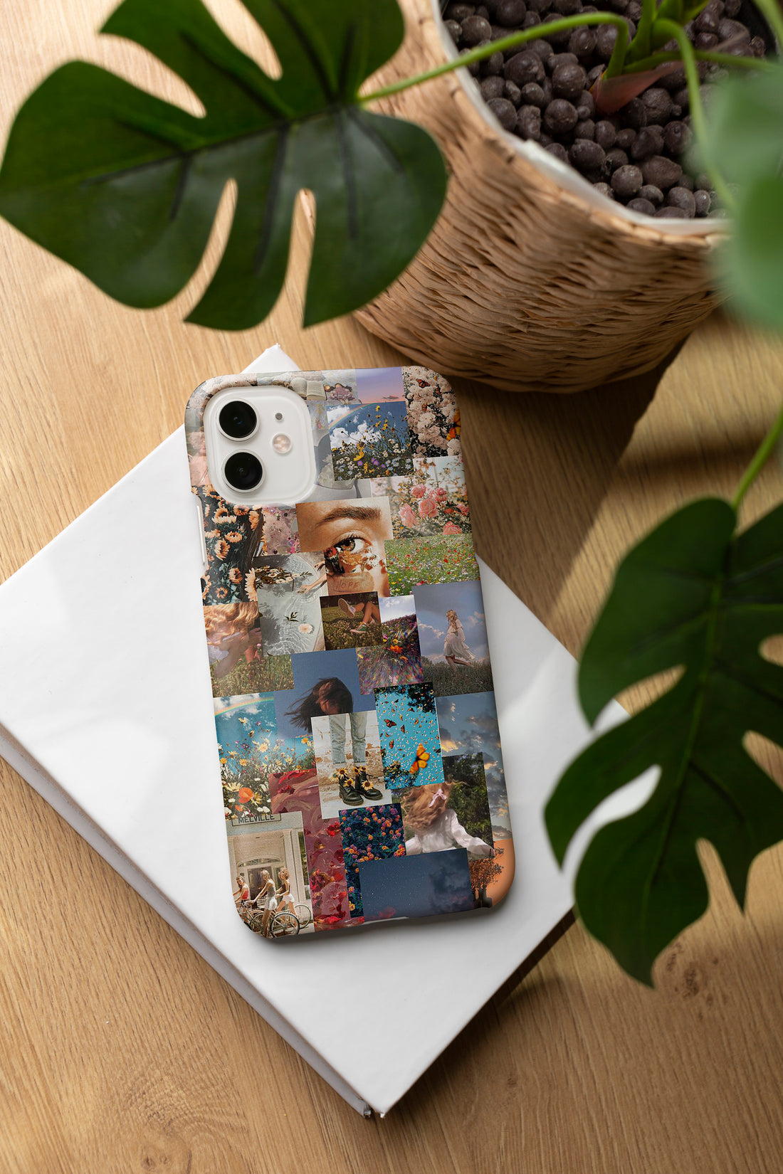 AD072 - Vintage - Mobile Case