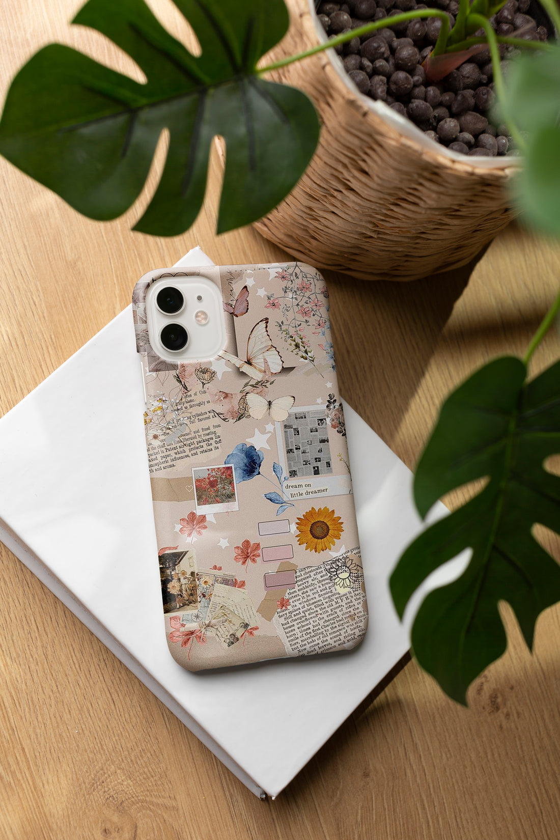 AD074 - Aesthetic Butterfly - Mobile Case
