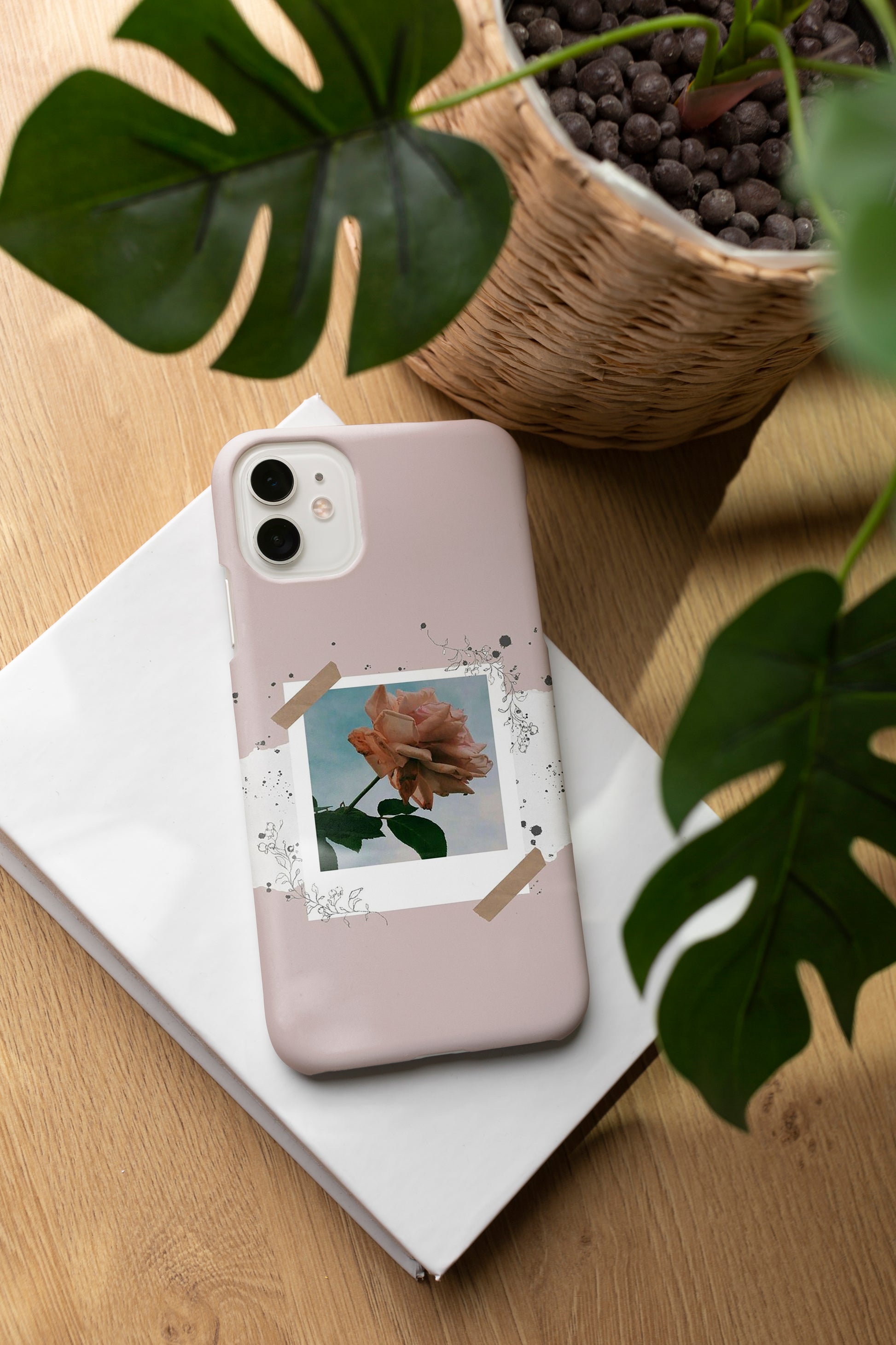 AD083 - Aesthetic Floral - Mobile Case