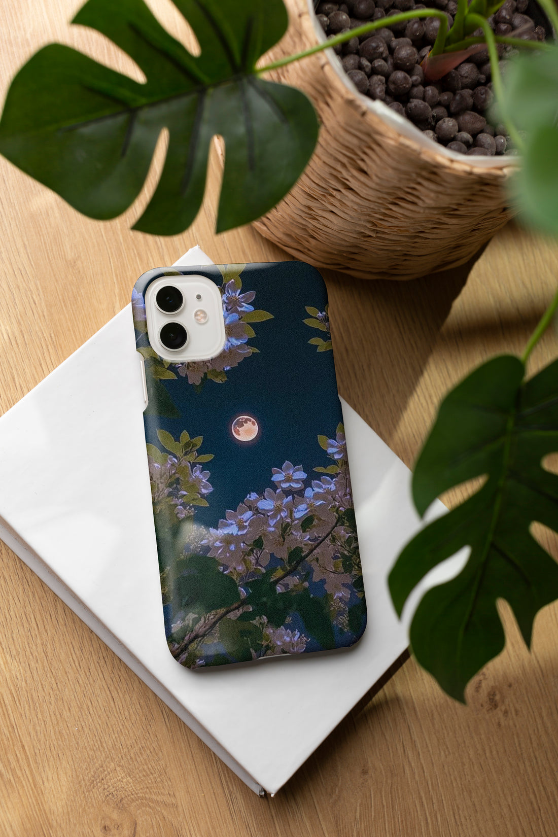 AD090 - Aesthetic Moon - Mobile Case