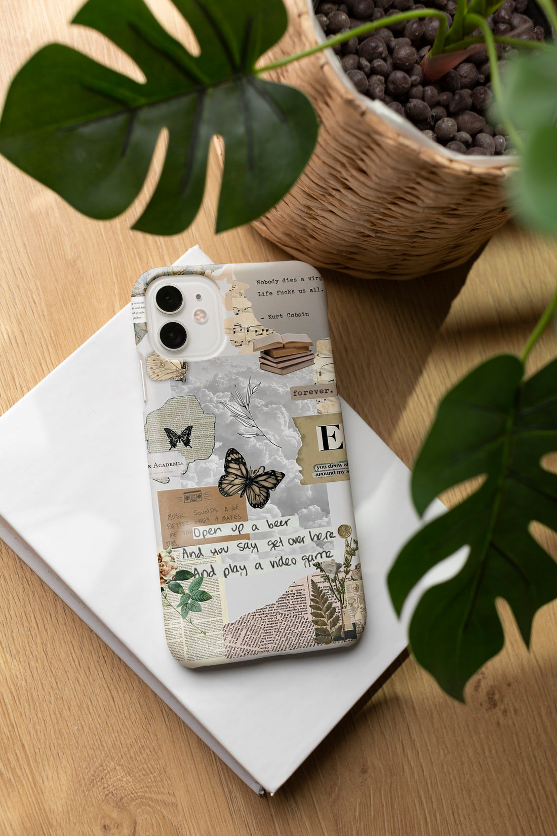AD121 - Aesthetic Clouds - Mobile Case